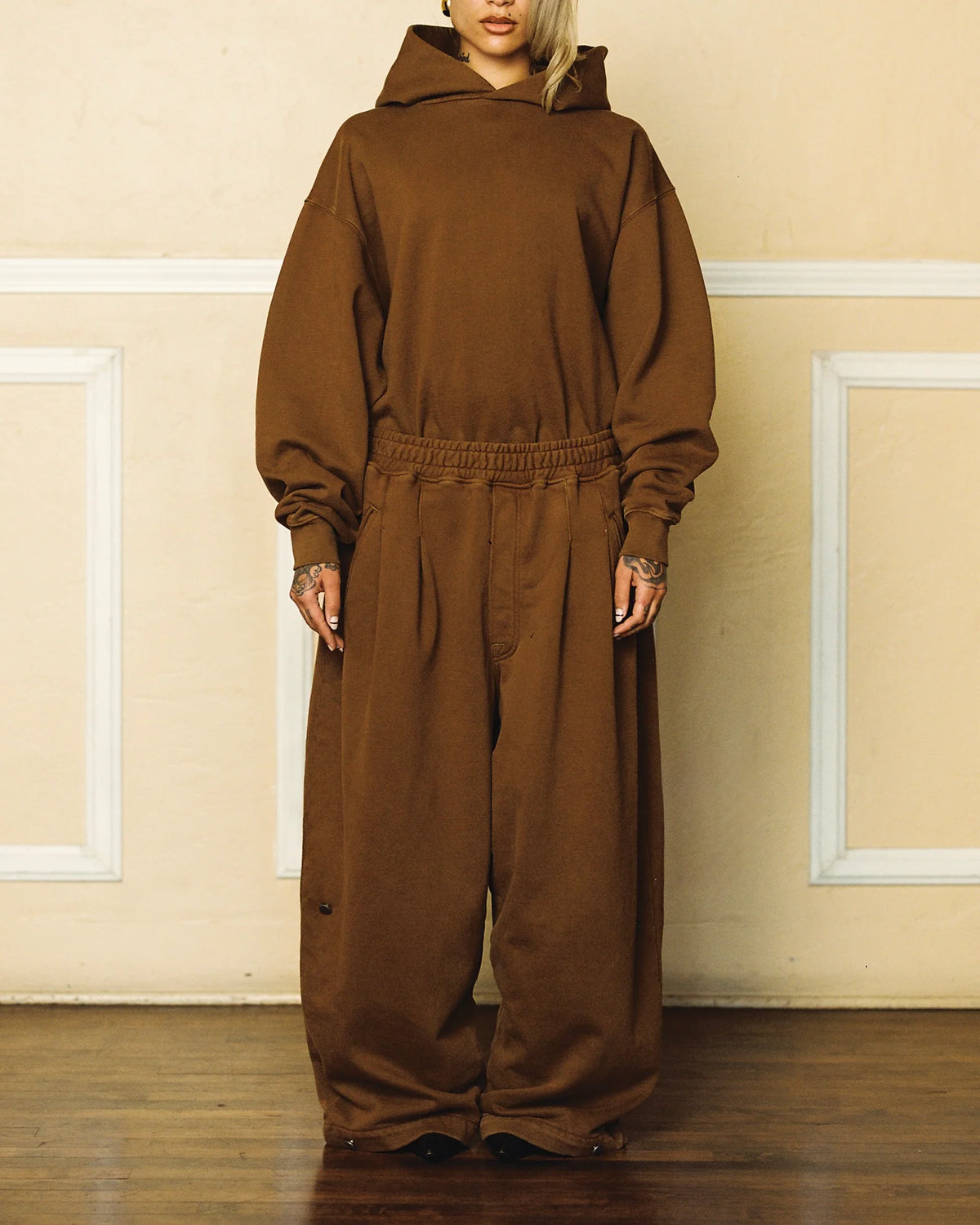 DEEP TAUPE TRIPTYCH SWEAT PANT