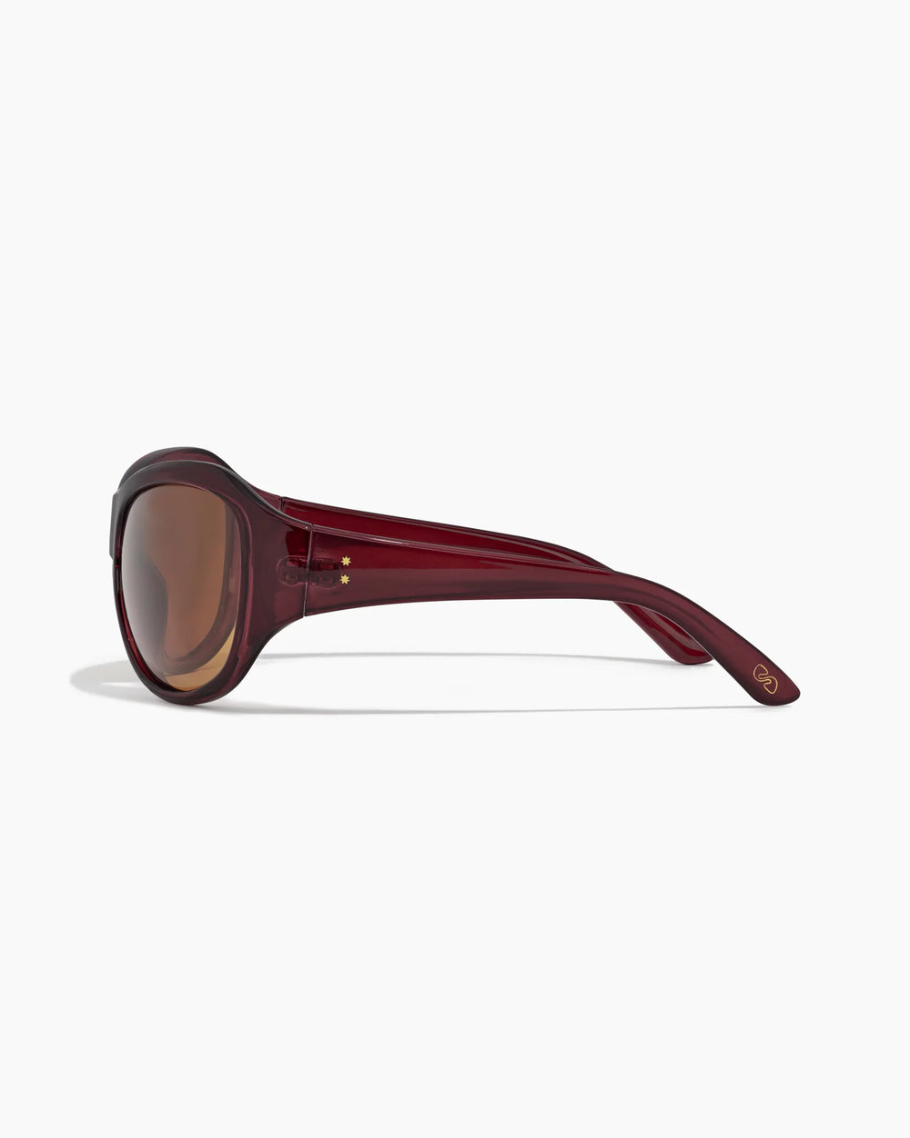 SUNNY ; PINOT NOIR / HAZLENUT
