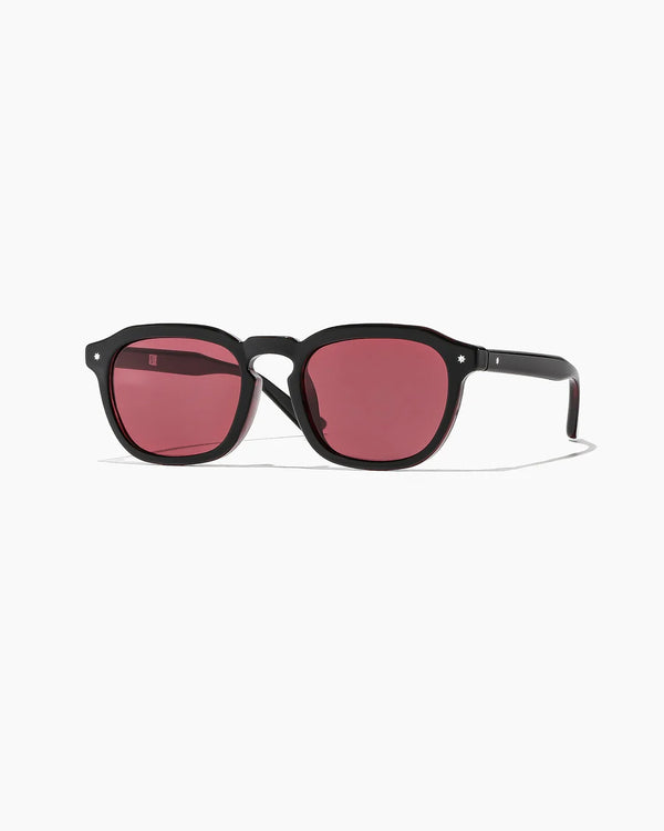 ARCHER ; BLACK / CHERRY