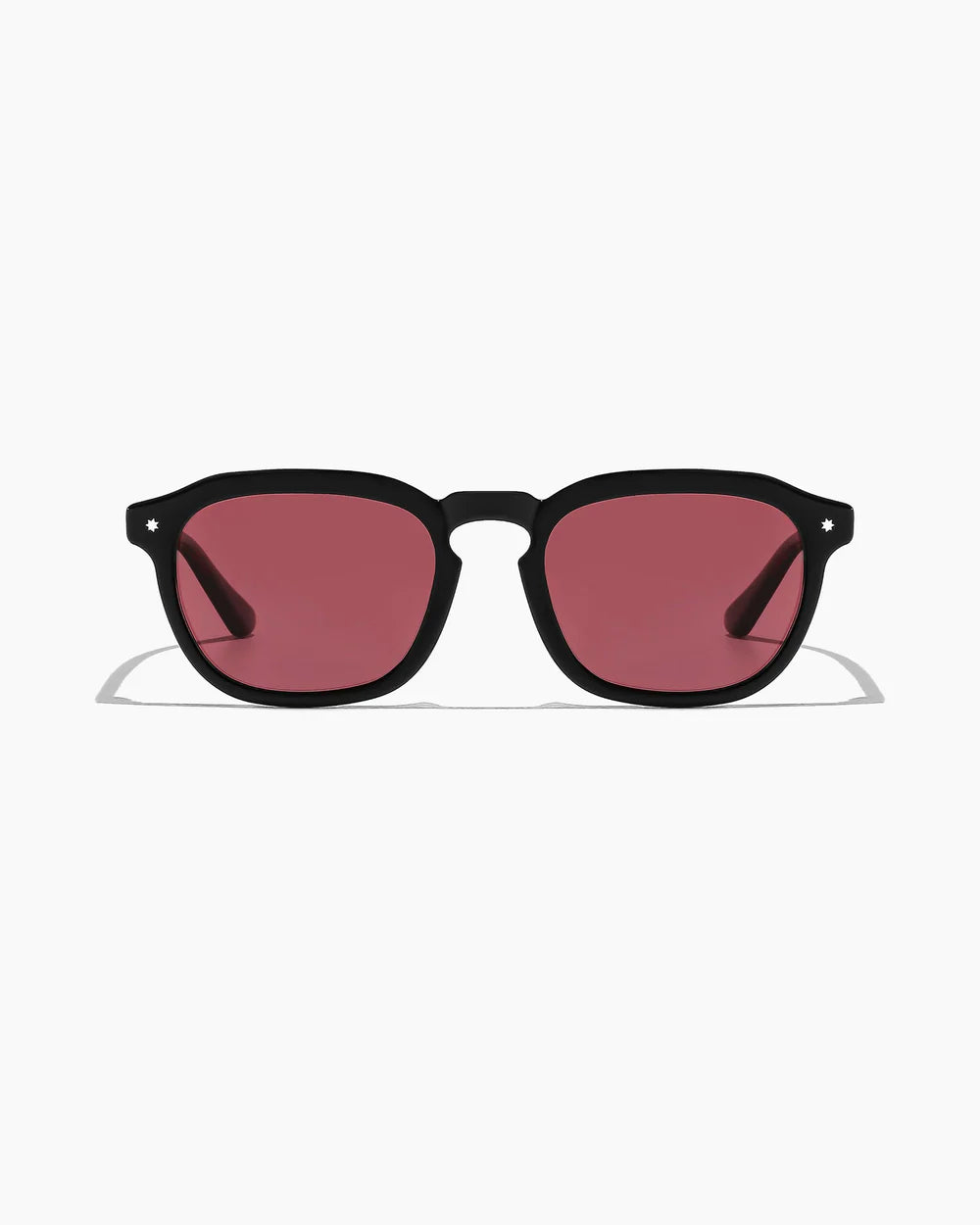 ARCHER ; BLACK / CHERRY